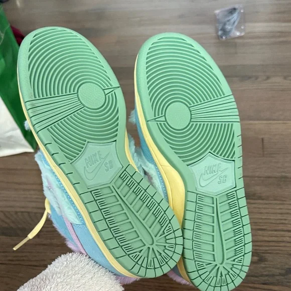 Nike Pastel Kids Sneakers - Blue, Pink, Yellow - Picture 5 of 9